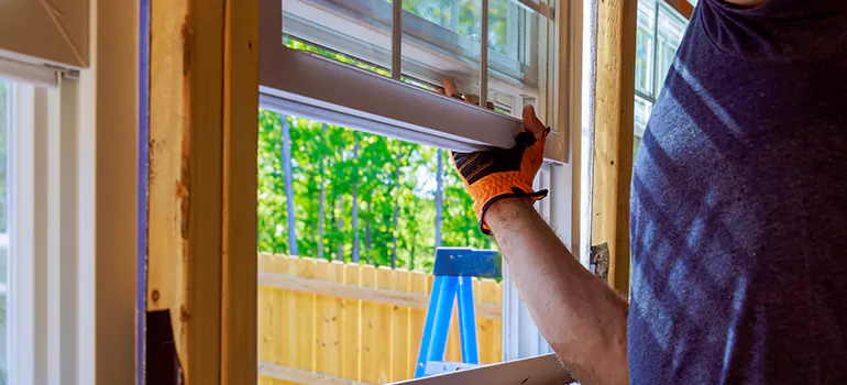 >Bay Window Curtain Rail Track in The Villages, FL